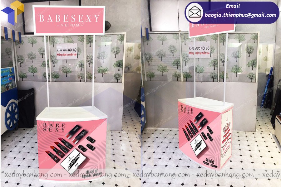 quầy nhựa sampling