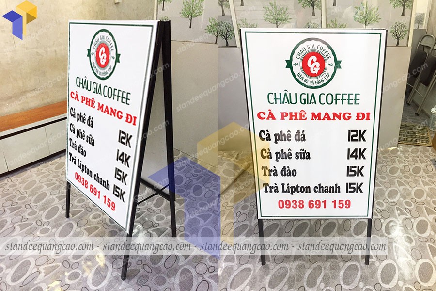 standee khung sắt chữ A